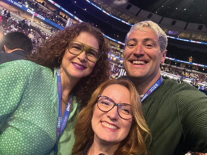 Delegates descend on Chicago for DNC Beverly Press & Park Labrea